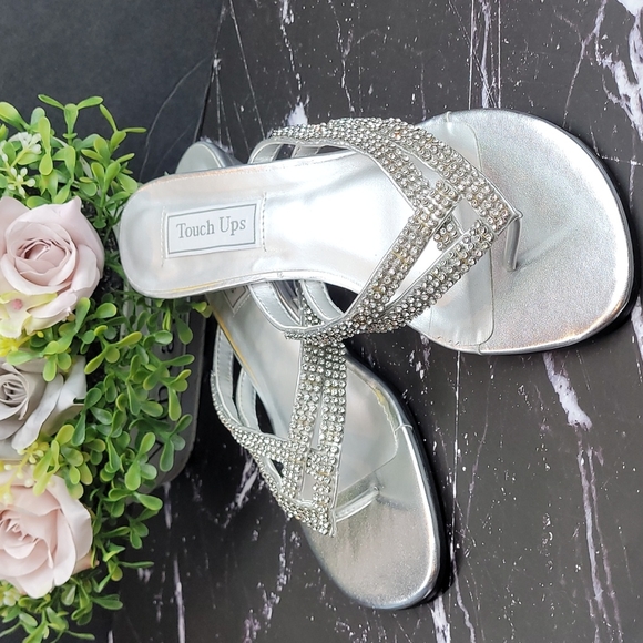 NIB TOUCH UPS SILVER RHINESTONE TANGO WEDGE SANDALS - Picture 3 of 13